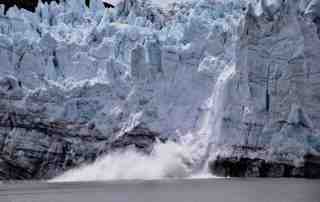 global warming - glacier melting
