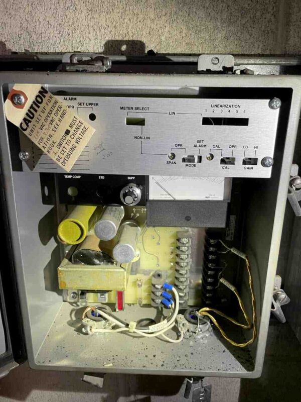 835-001038 Texas Nuclear - Image 2
